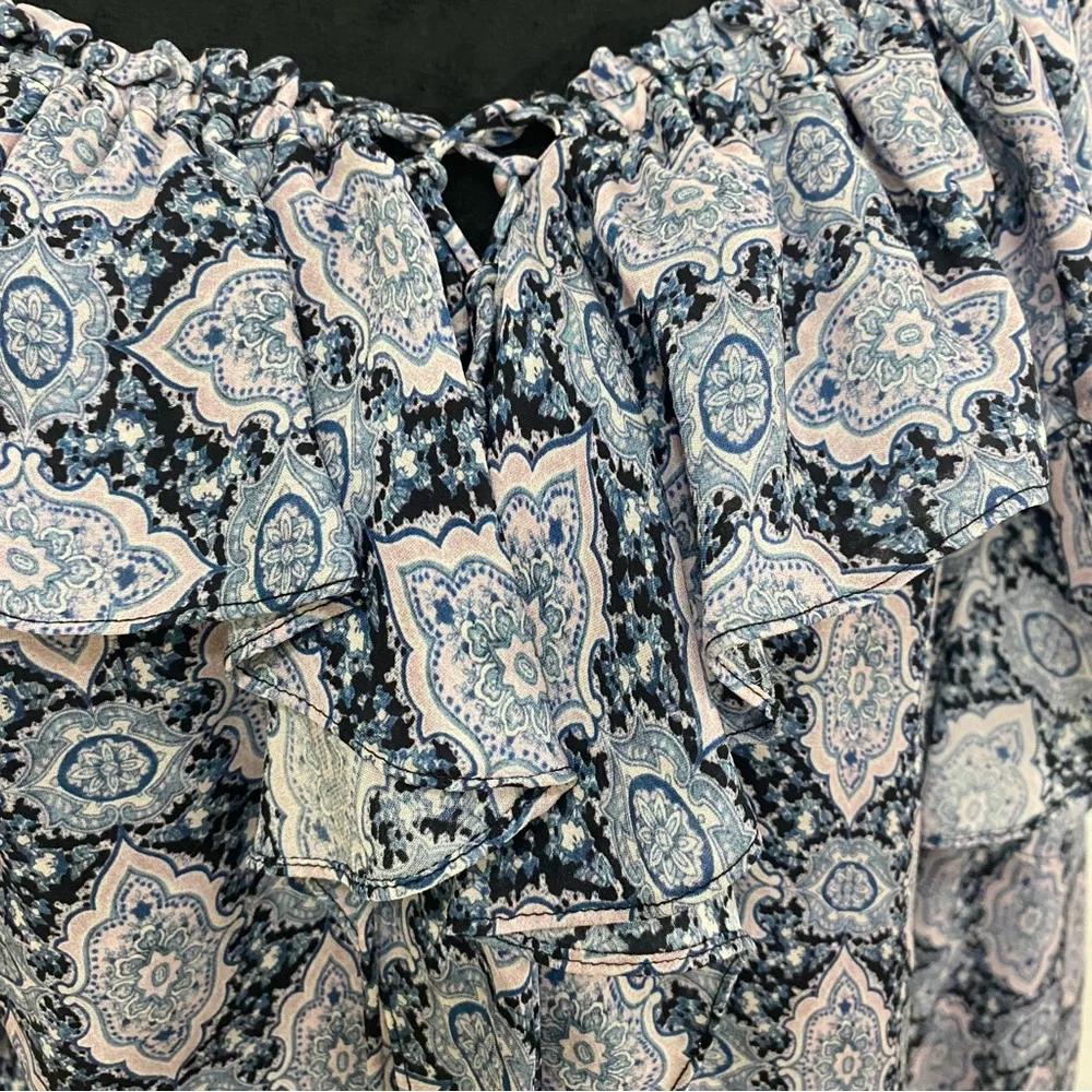 Kobi Halperin Size Med Patterned Blouse, Ruffle, Long Sleeve, 100% Silk - Picture 2 of 5